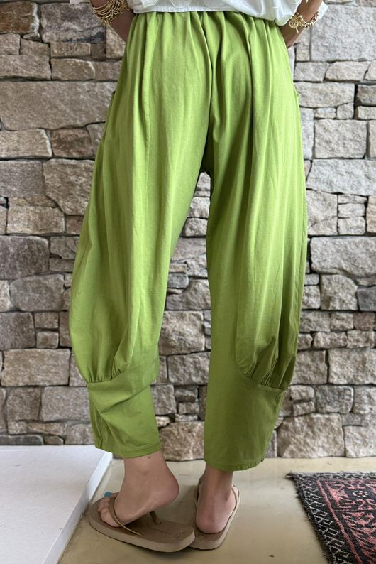 Jo Jo Quirky Classic Barrel Pant Olive